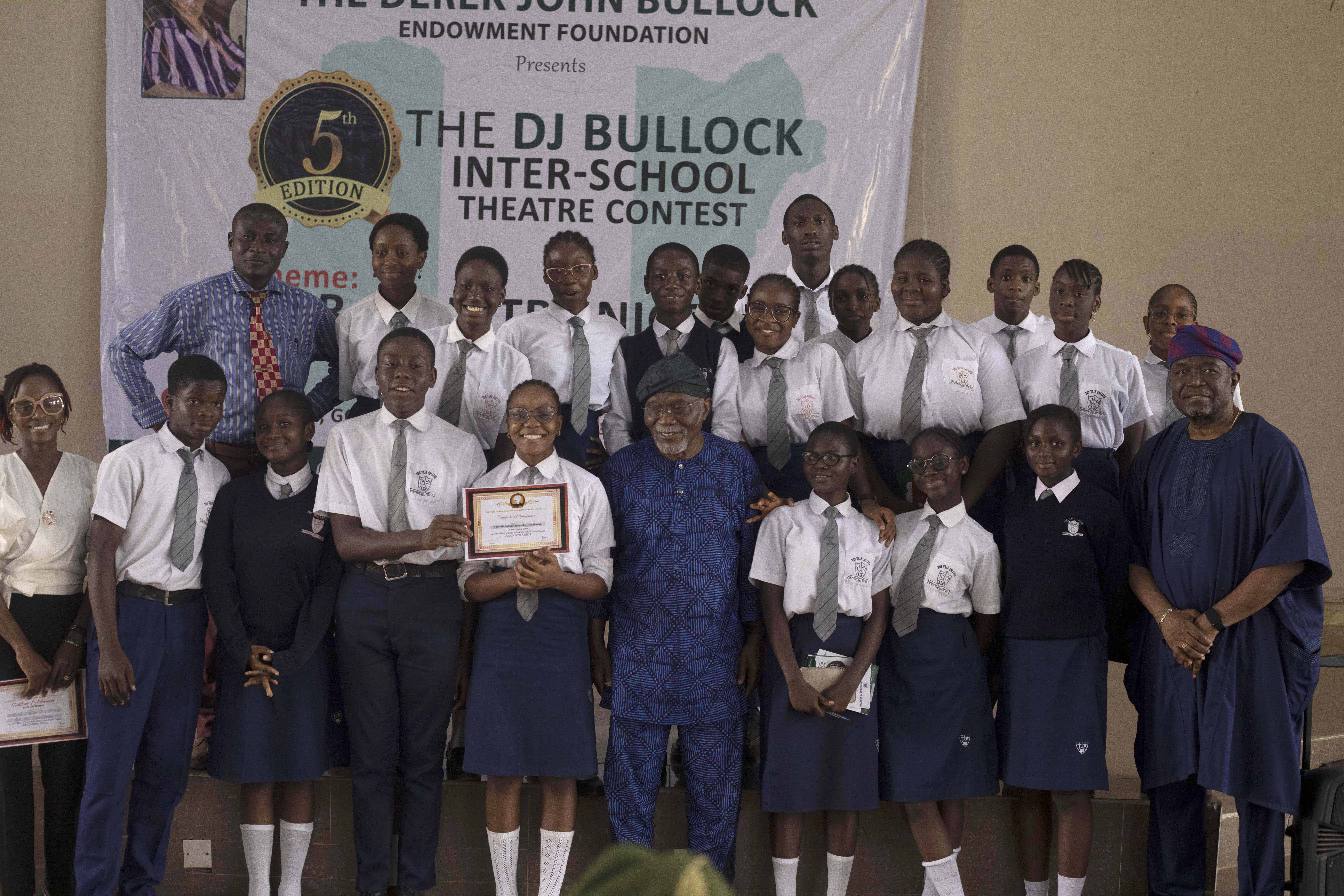 2022 - DJBullock Foundation Interschool Playwrite & Theatre Contest - Presentation of Certificates to Schools